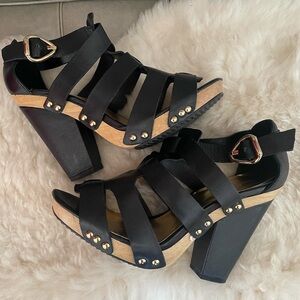 Vince Camuto Black Leather Strappy Heeled Sandals Sz 10